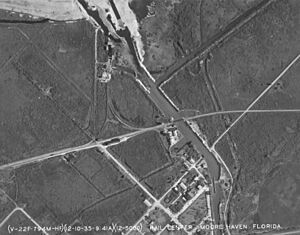 Florida - Moore Haven - NARA - 23936705 (cropped)