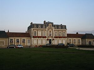Grisy-Suisnes - Town Hall - 1