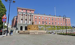 Haugesund rådhus Rådhuset City Hall Munthe-Kaas Blakstad 1931 Fontene Nils Flakstad Skåregata Norway 2020-06-08 09560