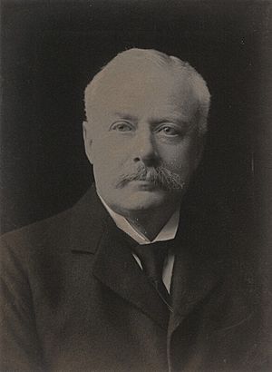 Herbrand Arthur Russell, 11th Duke of Bedford.jpg