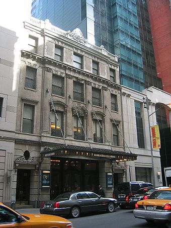 Hudson Theatre NYC 2003.jpg