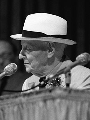 Isaac Bashevis Singer in 1988