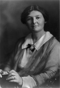 Margaret Bondfield 1919