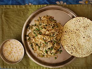 Matar Pulao, boondi raita, dry roasted-papad