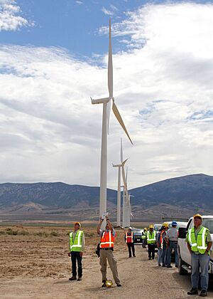 Members of the Mojave Southern and Northeastern Great Basin Resource Advisory Councils held a joint field tour July 19, 2012 (7646444462)