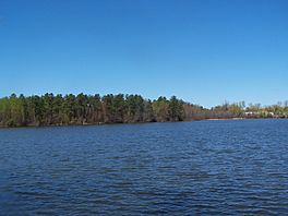 Rensselaer Lake, Albany, NY, looking northwest.jpg