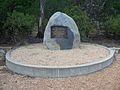 1940 Canberra air disaster memorial - old memorial