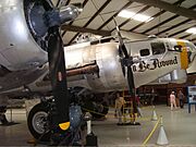 44-85828 - DI-H Boeing B-17G Flying Fortress (299P) "I`ll Be Around" (cn 8737) USAAF. (8215360373)