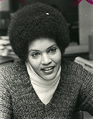 Charlayne Hunter-Gault, head and shoulders (cropped)