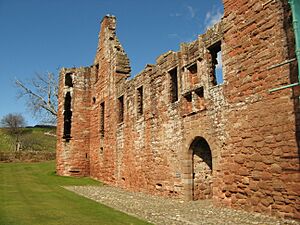 Edzell west wall