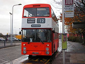 Lancashire United Transport bus 6990 (DWH 706W), 12 November 2006 (14).jpg