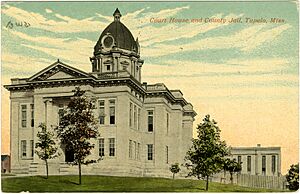 Lee County Courthouse