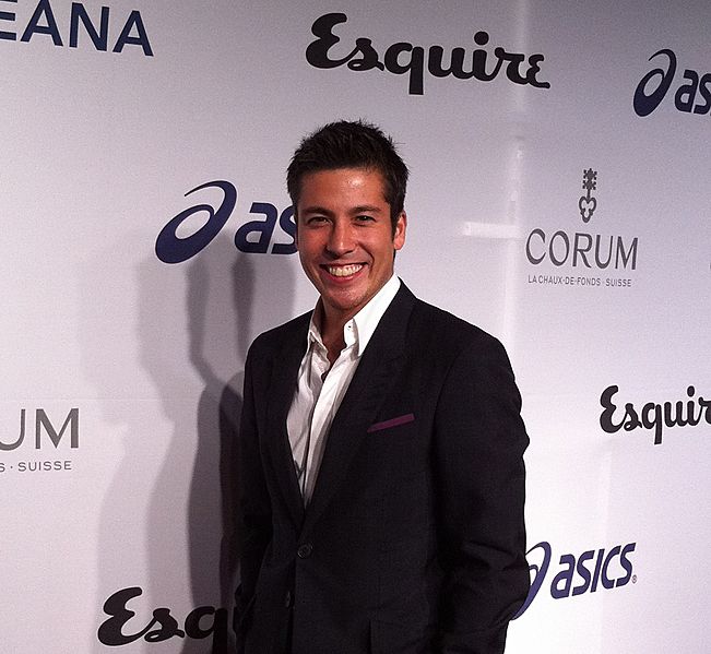 Max Loong in suit