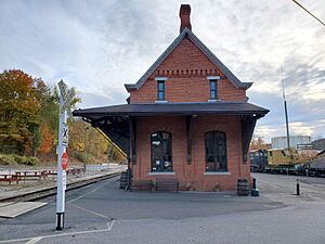 North end of Thomaston station, October 2020