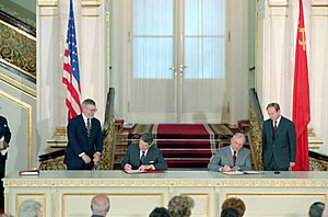 President Ronald Reagan and Mikhail Gorbachev at the signing ceremony for INF Treaty