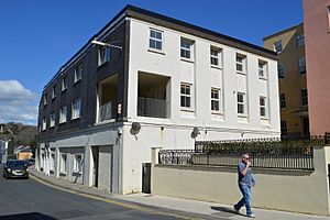 Regency Court - Norton - geograph.org.uk - 4414934