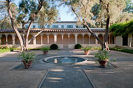 Courtyard with a fountain at Scripps College