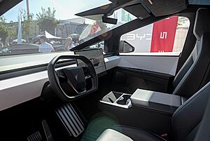 Tesla Cybertruck MYLE Festival 2025 DSC 9389