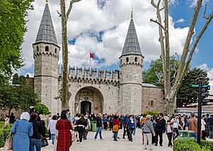 Topkapi Palace, Istanbul (52115692887)