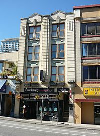 Vancouver Hotel St Clair 2011.jpg