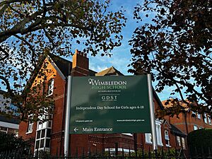 Wimbledon High School from Wimbledon Hill Road.jpeg