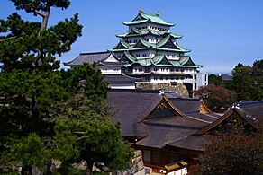 180405 Tenshu and Honmaru Goten of Nagoya castle 2