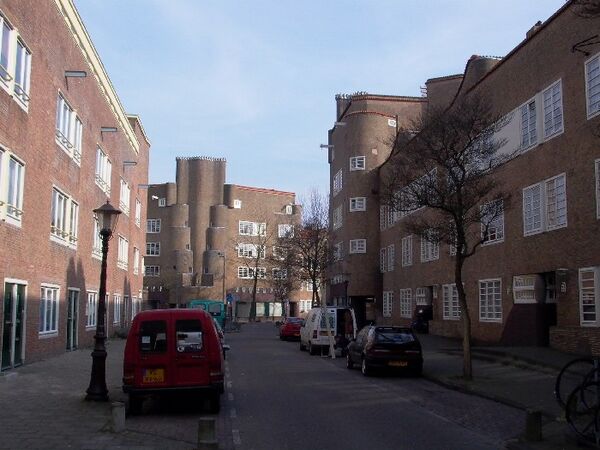 Amsterdam PL Tak Complex