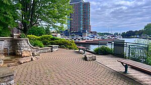 Brockville waterfront. Municipal harbour at Blockhouse Island