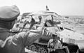 Bundesarchiv Bild 101I-785-0296-22A, Nordafrika, Rommel im Befehlsfahrzeug "Greif"