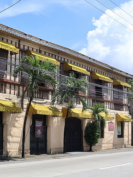 Camiña Balay Nga Bato (Osmeña, Villa Arevalo, Iloilo City; 10-21-2022) (cropped) (1)