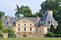 Cesny-aux-Vignes château