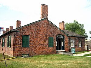 Fort Yorks Officers Quarters and Kitchen 2010