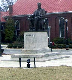 Hodgenville Lincoln Statue