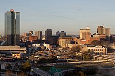 Knoxville Skyline from Marriott - panoramio.jpg