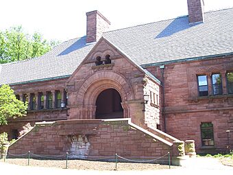 Memorial Hall, Lawrenceville School (Lawrenceville, NJ).JPG