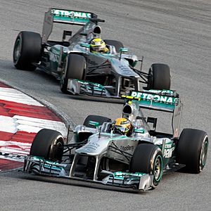 Mercedes duo 2013 Malaysia