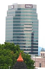Riverview-tower-knoxville-tn2.jpg