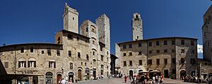 San Gimignano - panoramio - cisko66