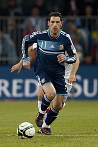 Suisse vs Argentine - Maximiliano Rodriguez (cropped2).jpg
