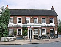 The New Inn Pub, Ham Common - London. (28188829140).jpg