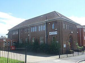 Wymering Methodist Church, Sixth Avenue, Wymering (August 2017) (1)