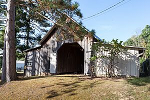 A. W. Gribble Farm barn east side 2