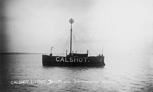 Calshot Lightship off Southampton Water (5093375314)