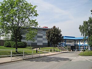 Carmel College Mark II - geograph.org.uk - 3545622