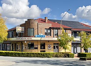 Court House Hotel, Boorowa, NSW, 2023, 01