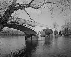 Dauberville Bridge, Spanning Schuykill River on Belleman's Church Road, Dauberville vicinity (Berks County, Pennsylvania)