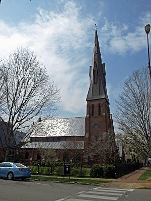 Episcopal Church of the Nativity Huntsville March 2013 1