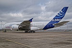 F-WWDD Airbus A380 (40158085932)
