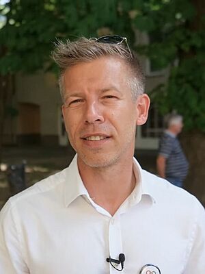 Magyar Péter (cropped).jpg