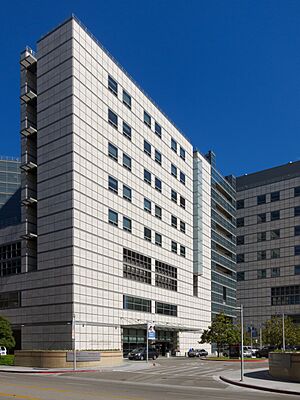 Ronald Reagan UCLA Medical Center June 2012 001